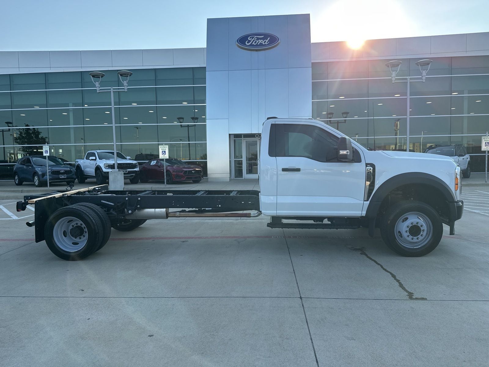 2025 Ford F-450SD XL DRW