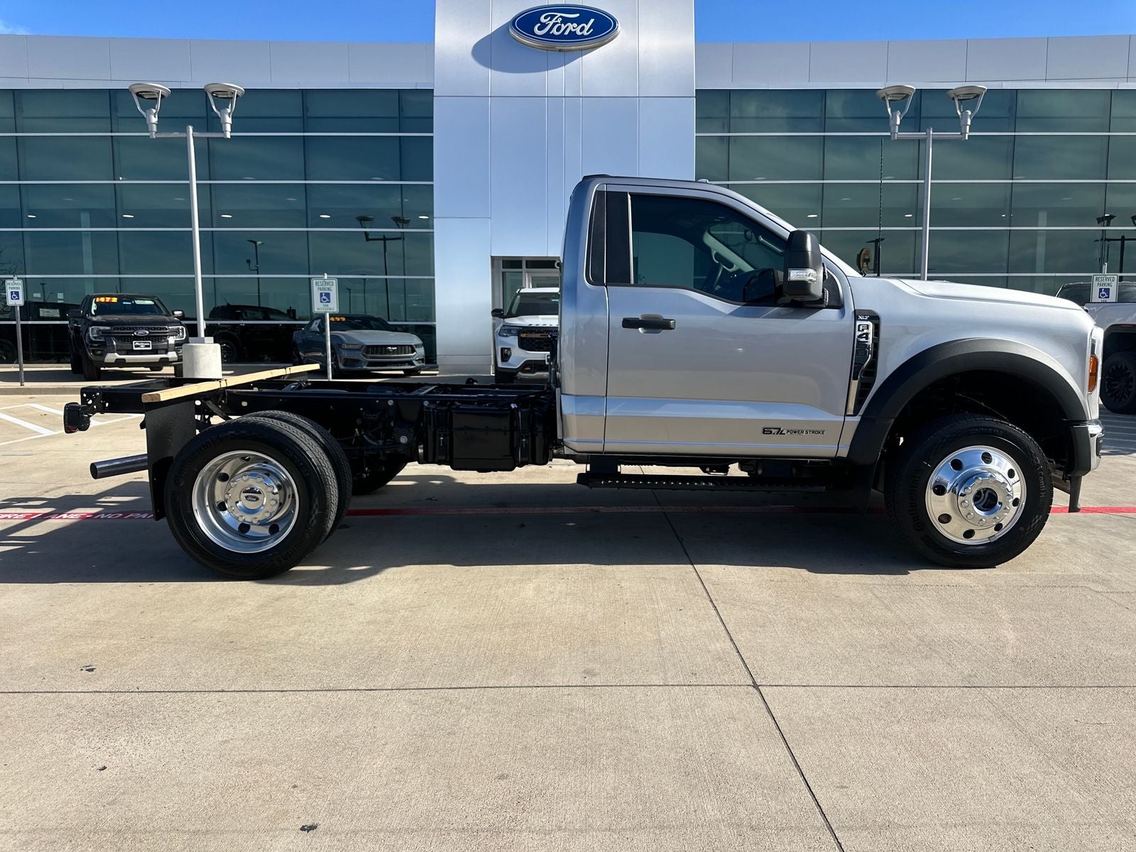 2026 Ford F-450SD XLT DRW