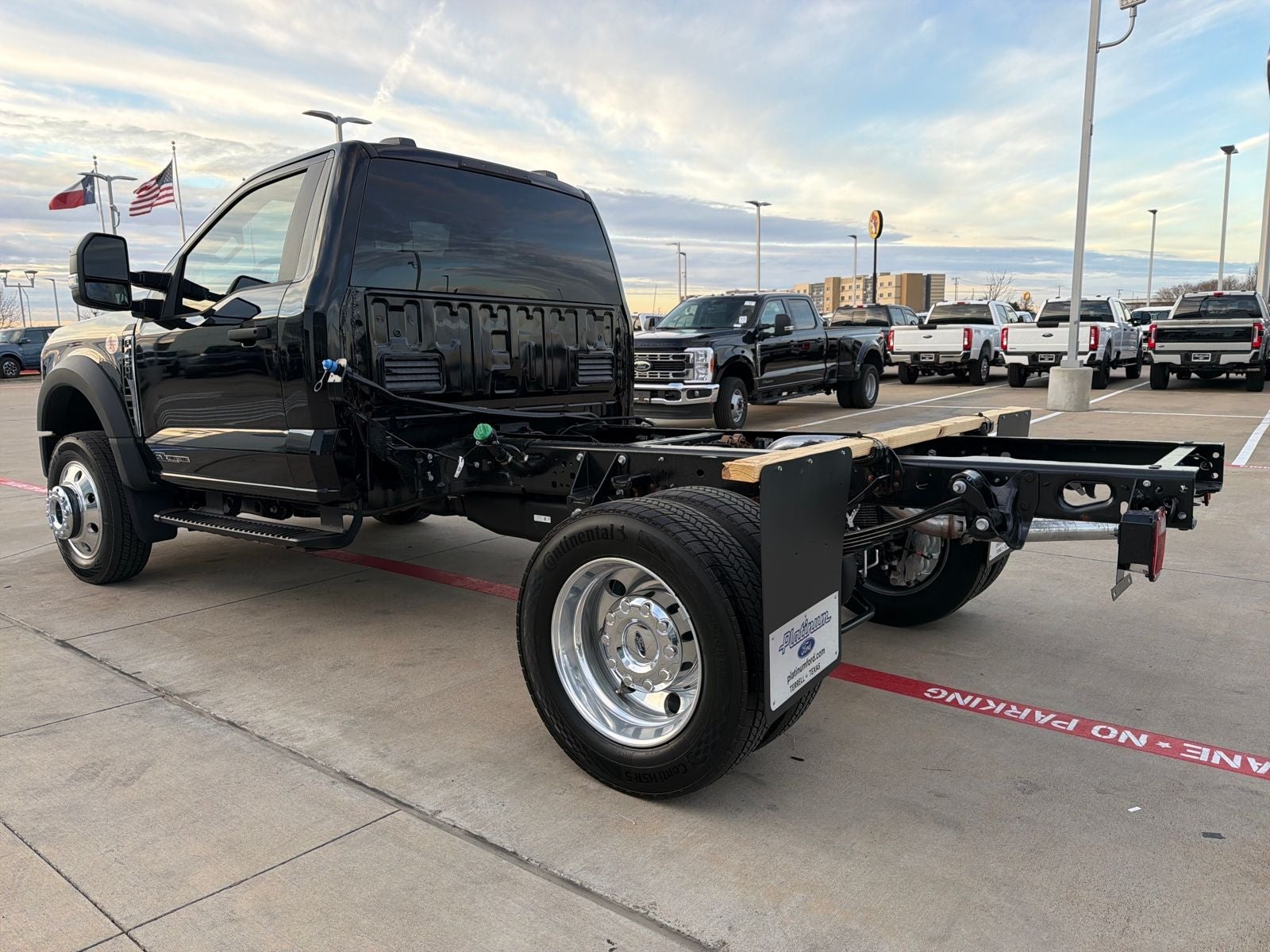 2026 Ford F-450SD XLT DRW