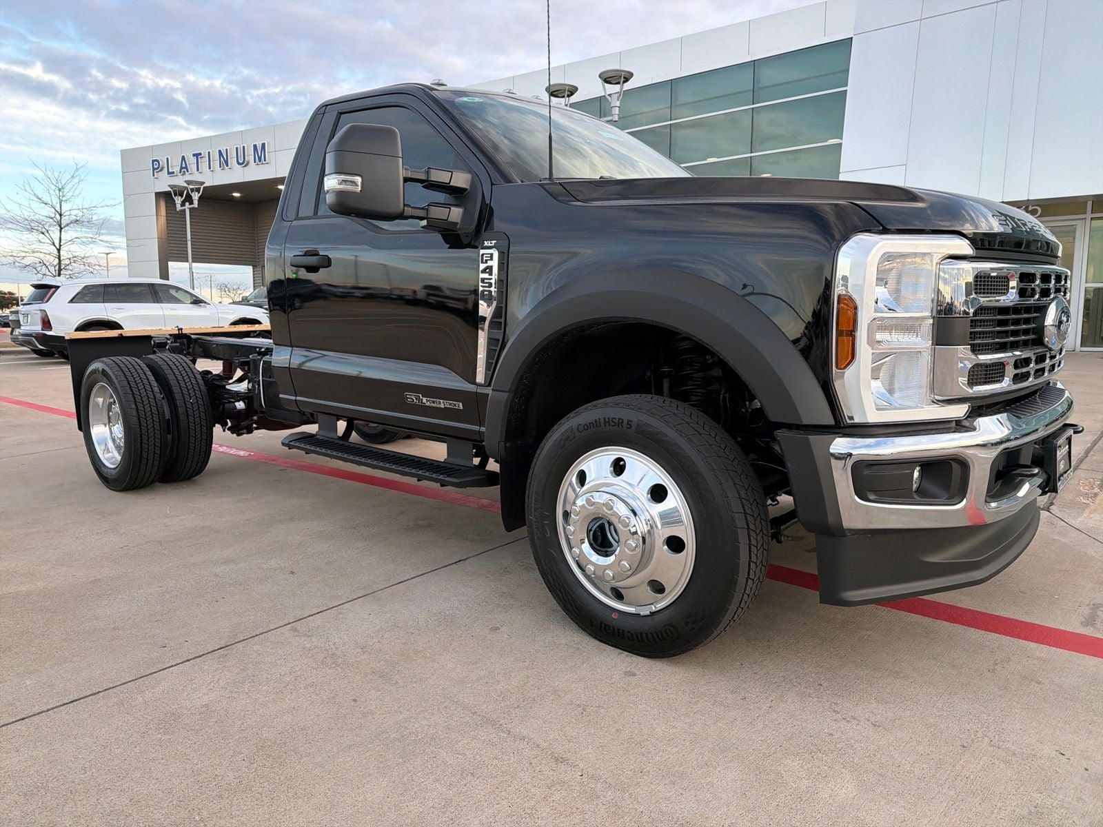 2026 Ford F-450SD XLT DRW