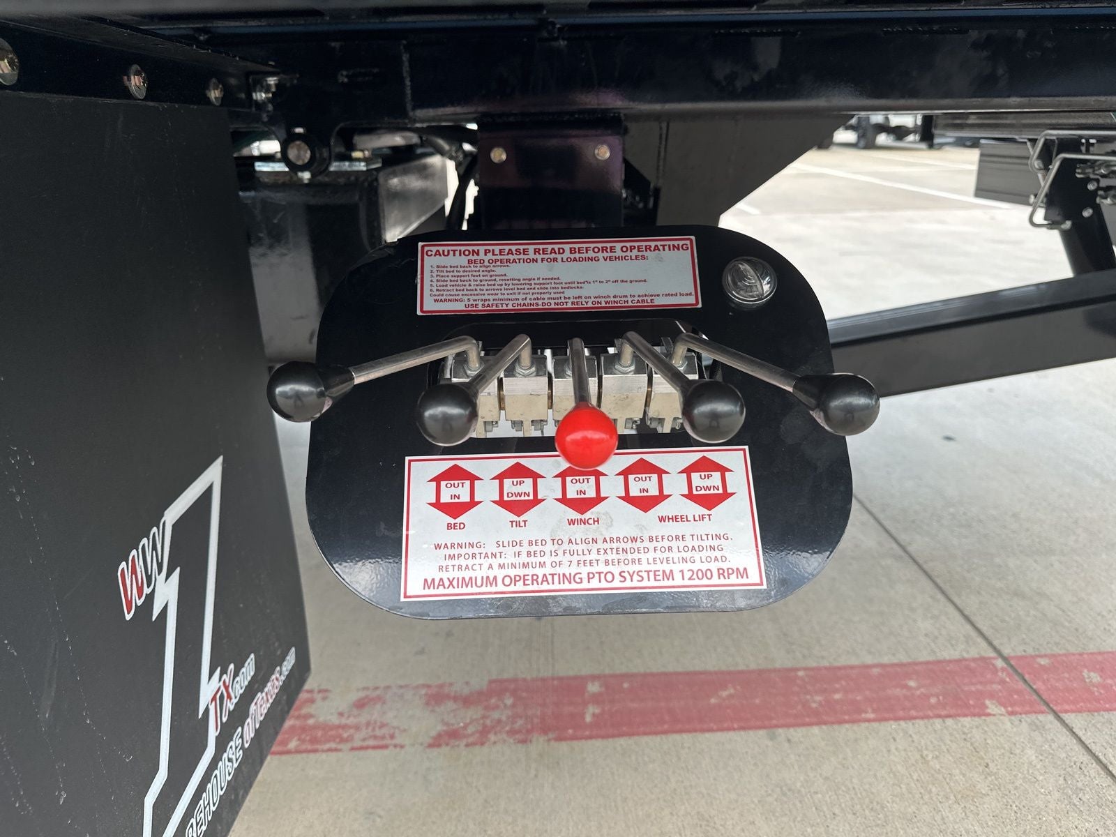 2025 Ford F-650SD Base