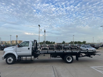 2025 Ford F-650SD Base