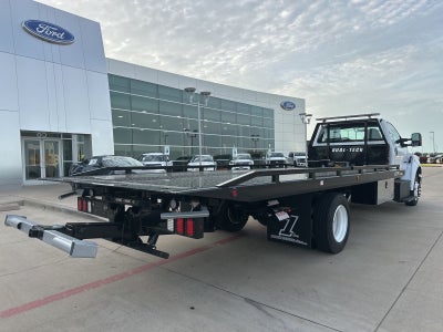 2025 Ford F-650SD Base