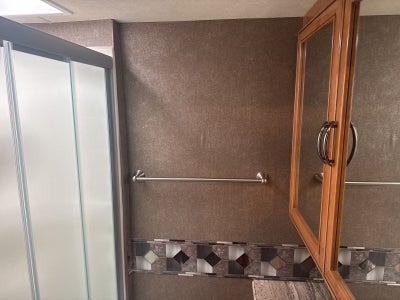2018 Ford E-450SD Base