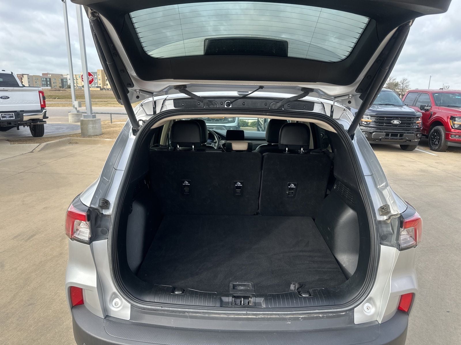 2020 Ford Escape Hybrid Titanium