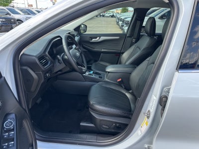 2025 Ford Escape Plug-In Hybrid Base