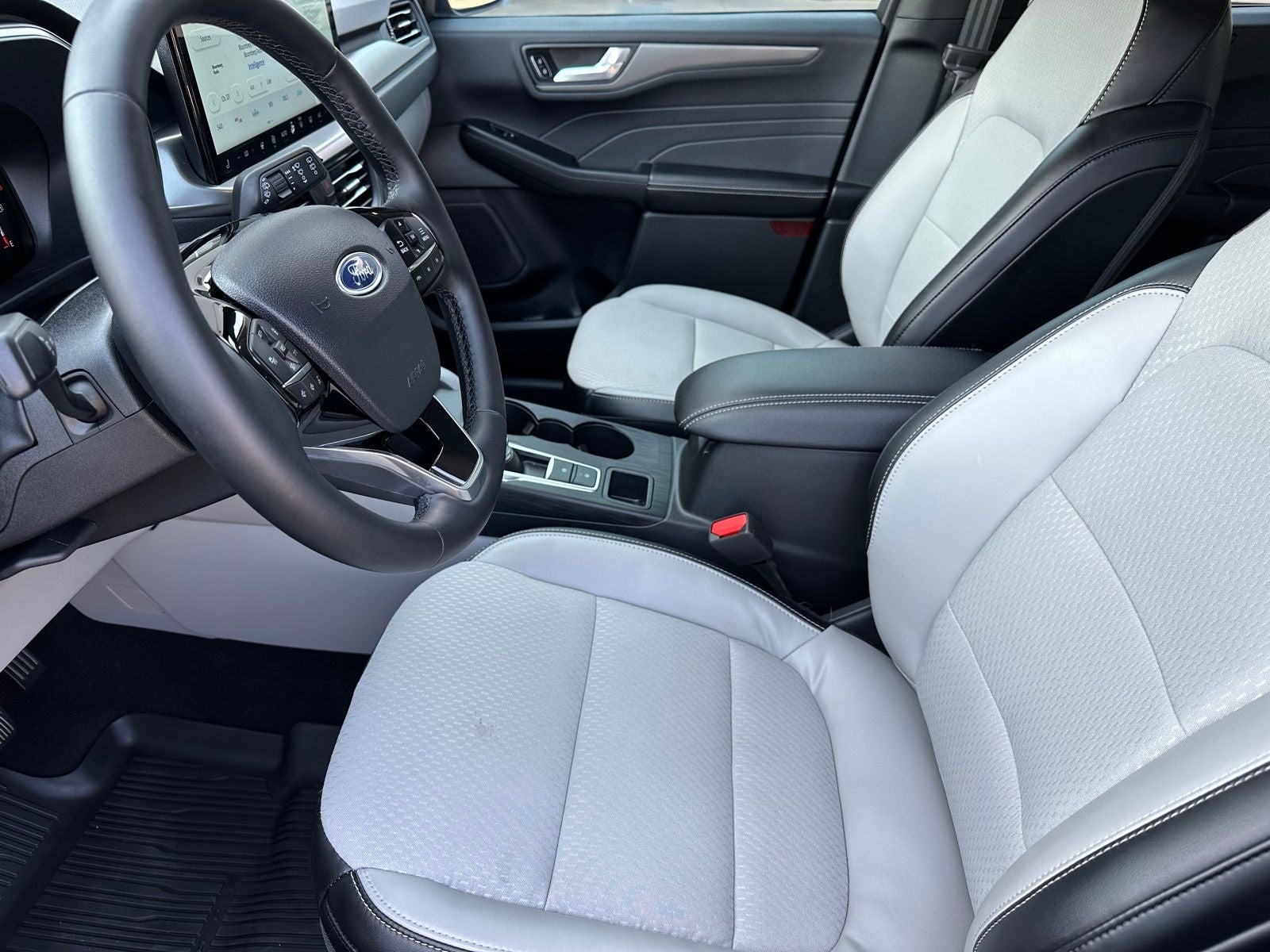 2025 Ford Escape Plug-In Hybrid Base