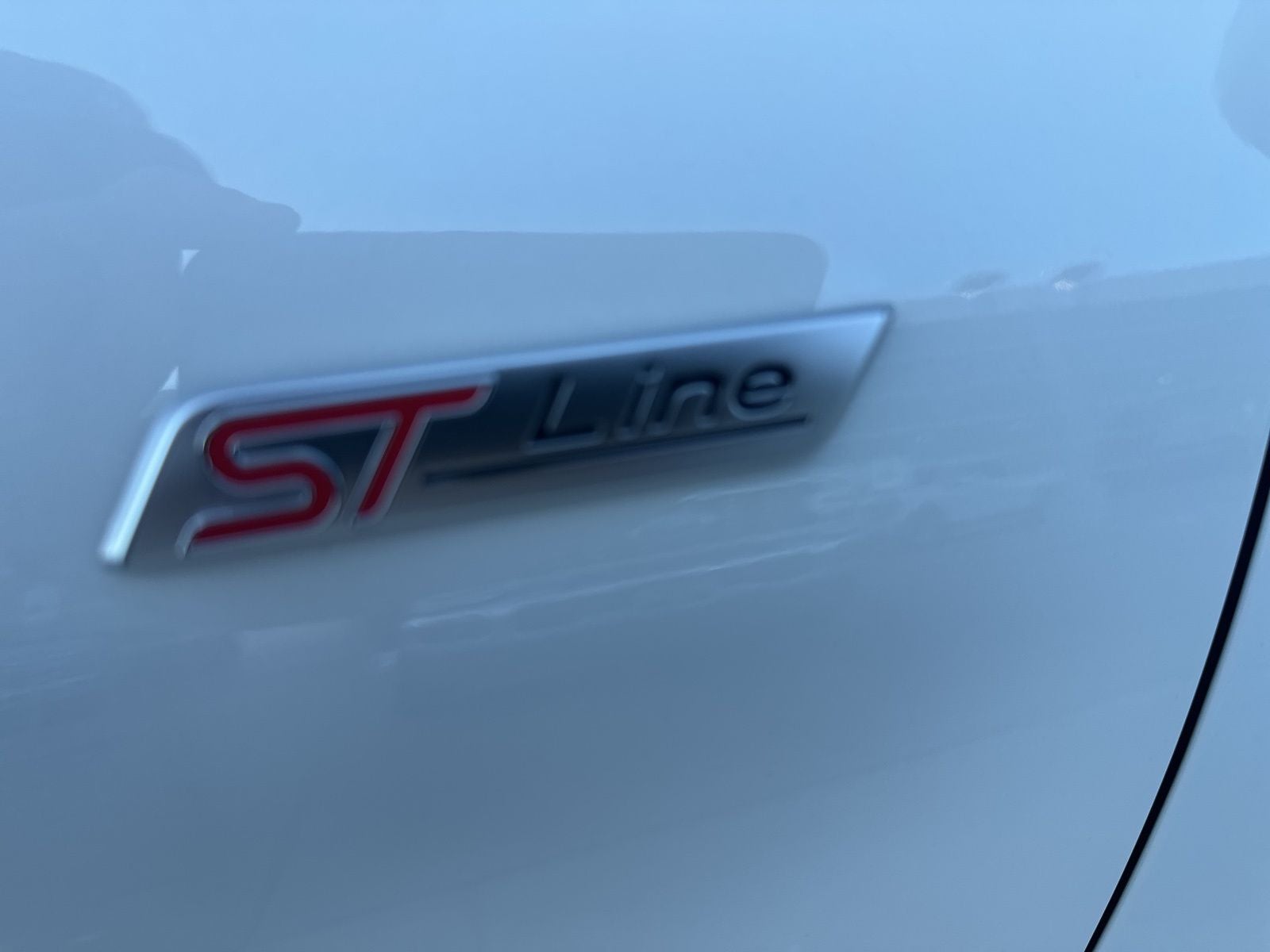 2025 Ford Escape ST-Line