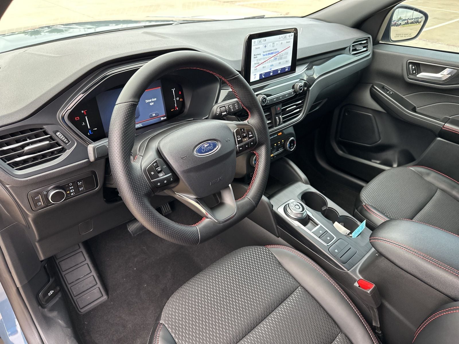 2025 Ford Escape Hybrid ST-Line