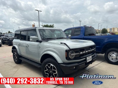 2024 Ford Bronco Outer Banks