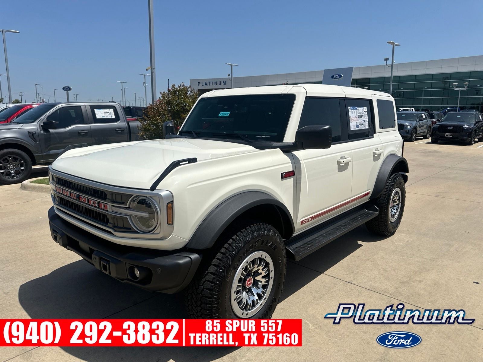 2026 Ford Bronco Outer Banks