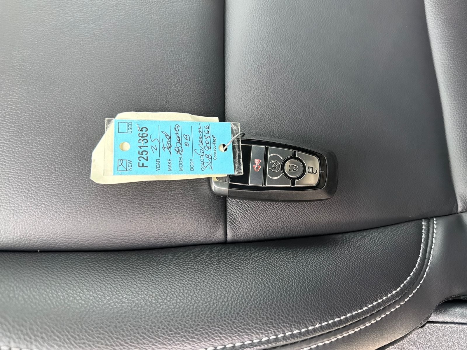 2025 Ford Bronco Outer Banks