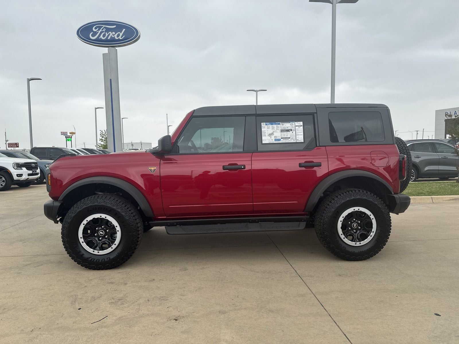 2025 Ford Bronco Badlands