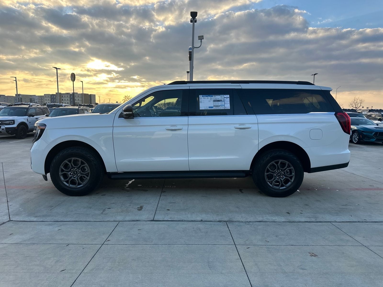 2026 Ford Expedition Max Active