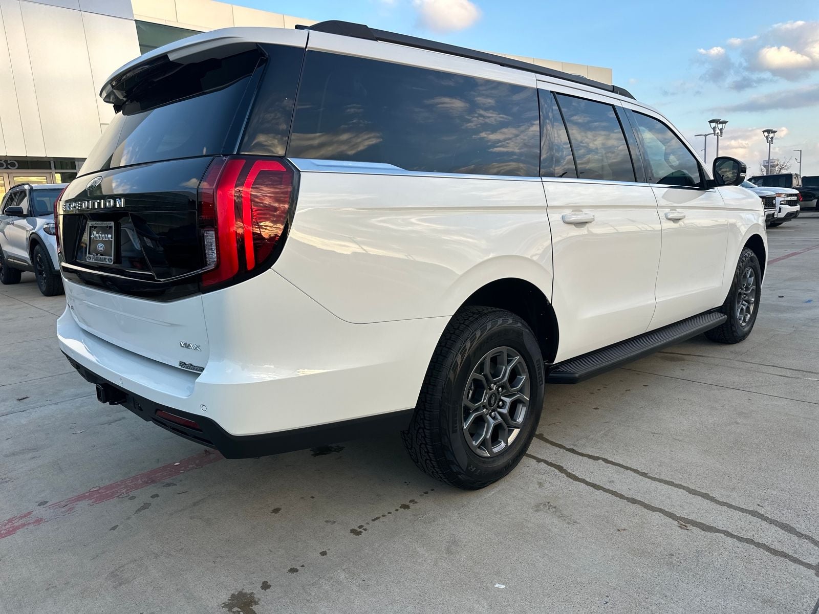 2026 Ford Expedition Max Active