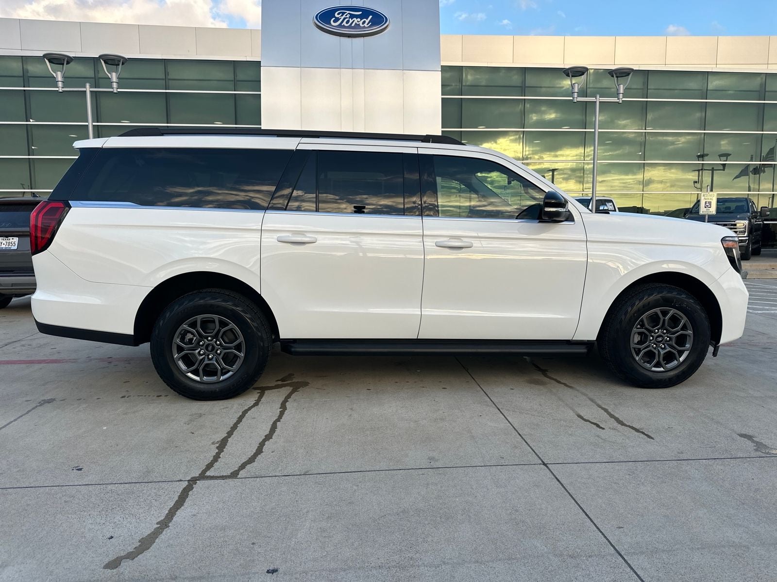 2026 Ford Expedition Max Active