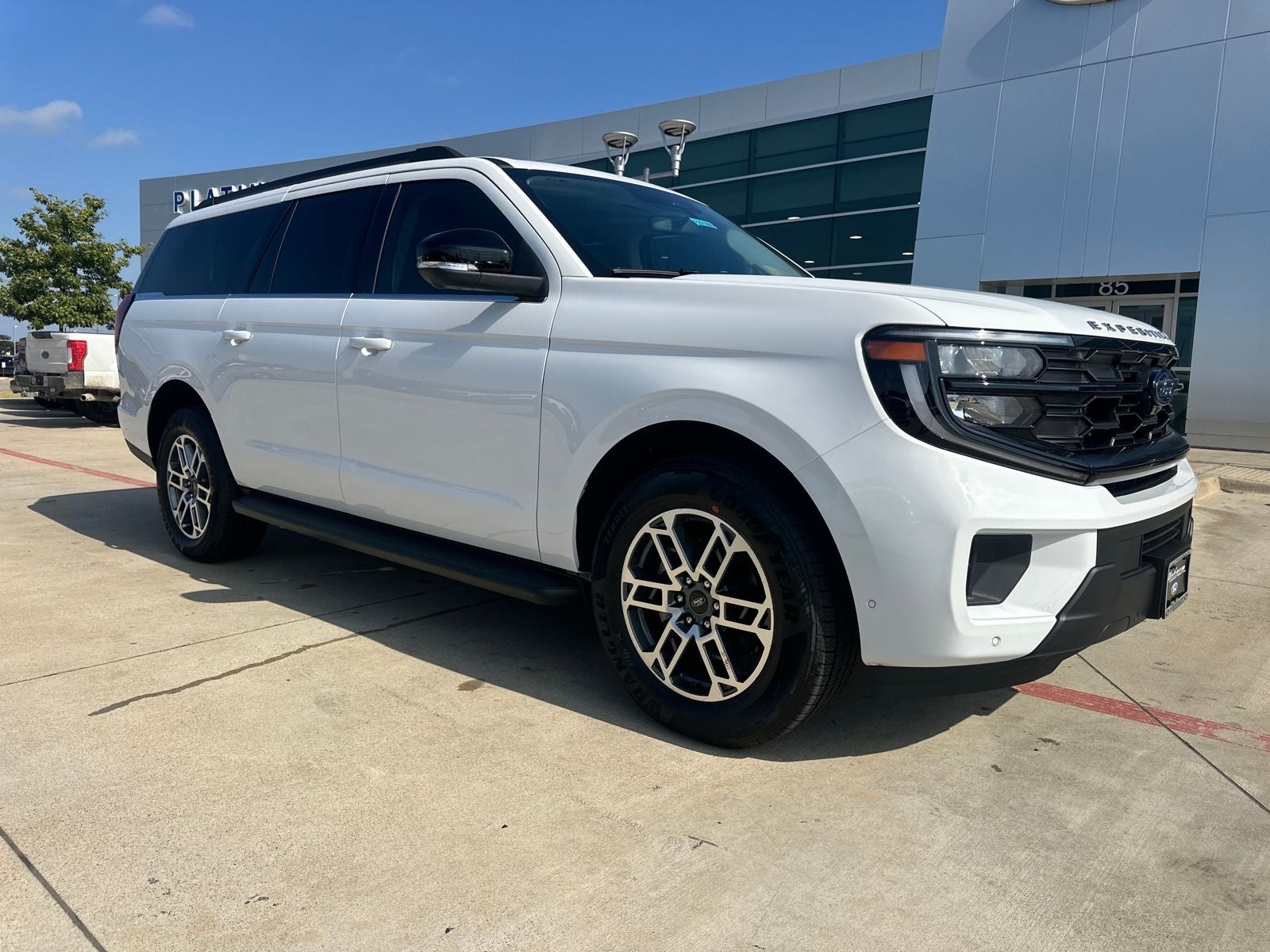 2025 Ford Expedition Max Active