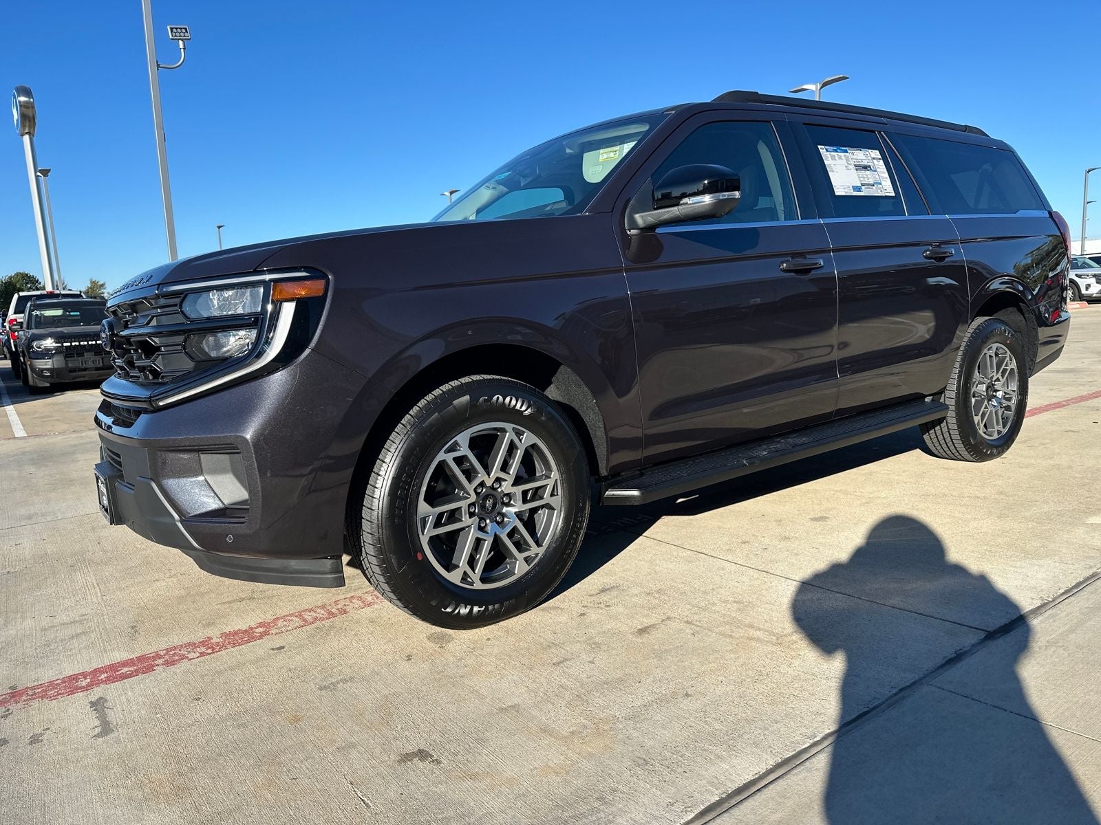 2025 Ford Expedition Max Active