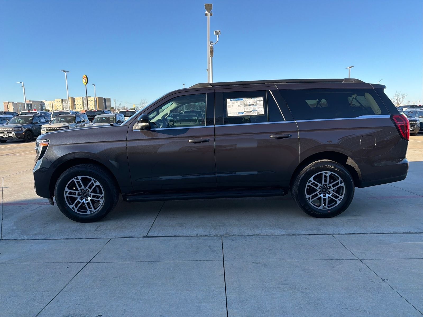 2025 Ford Expedition Max Active