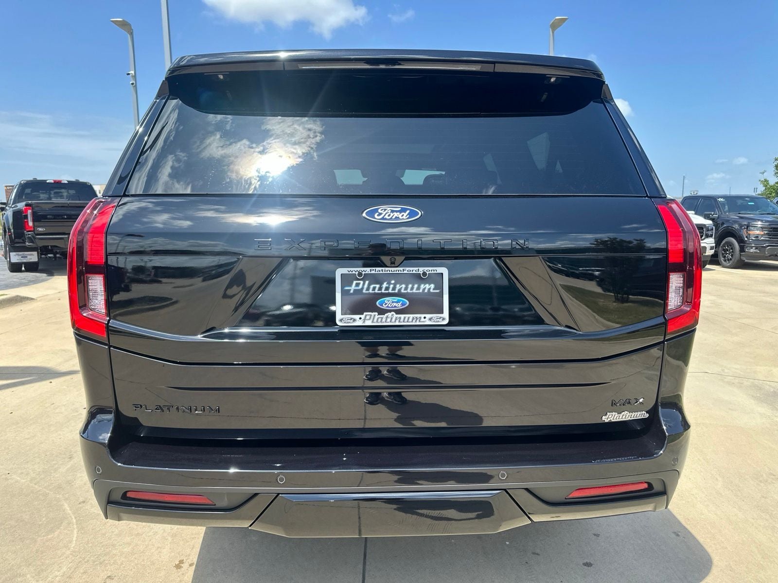 2027 Ford Expedition Max Platinum