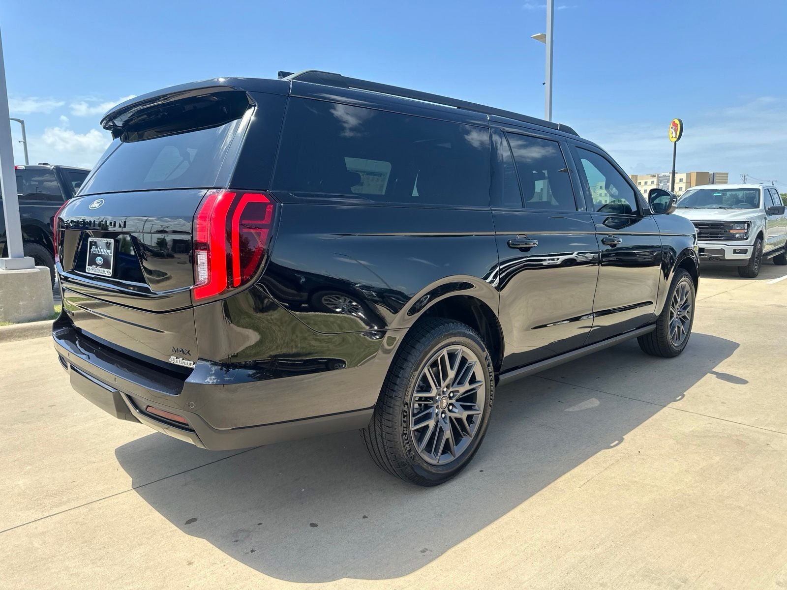 2027 Ford Expedition Max Platinum
