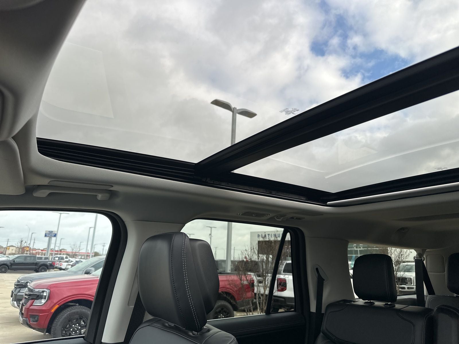 2026 Ford Expedition Max Platinum