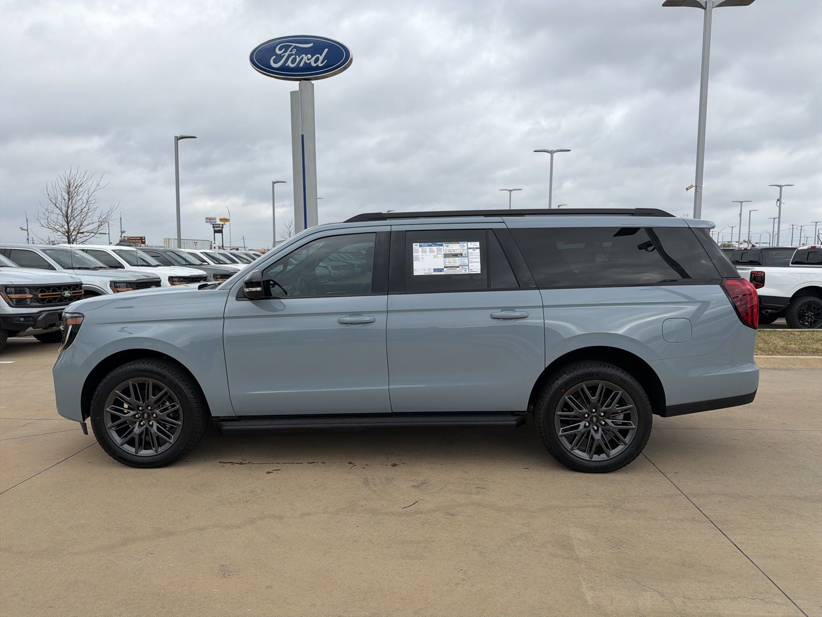 2026 Ford Expedition Max Platinum