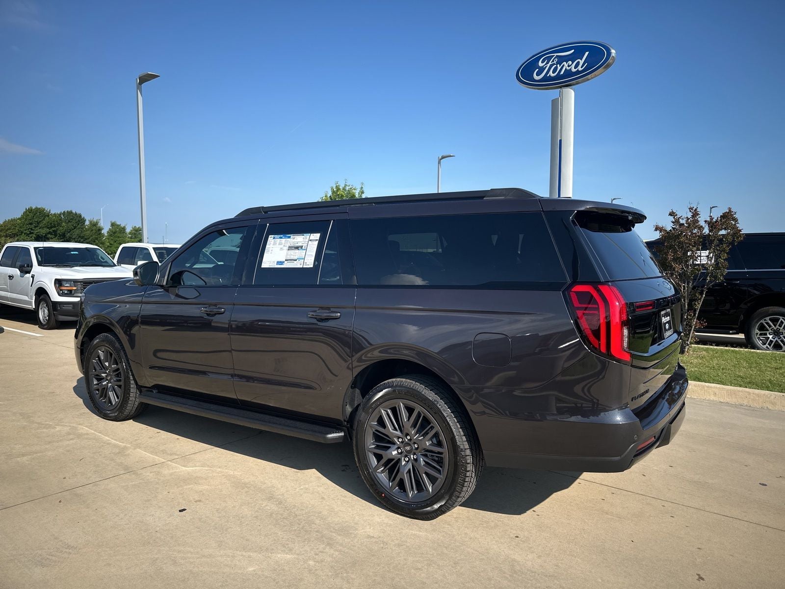 2026 Ford Expedition Max Platinum
