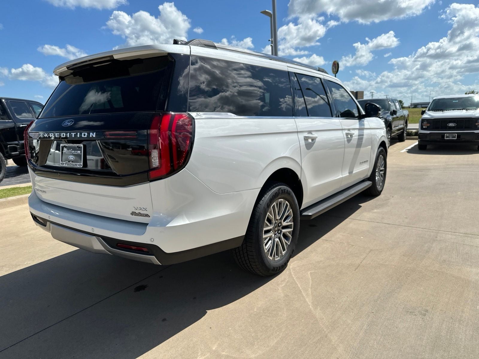 2026 Ford Expedition Max Platinum