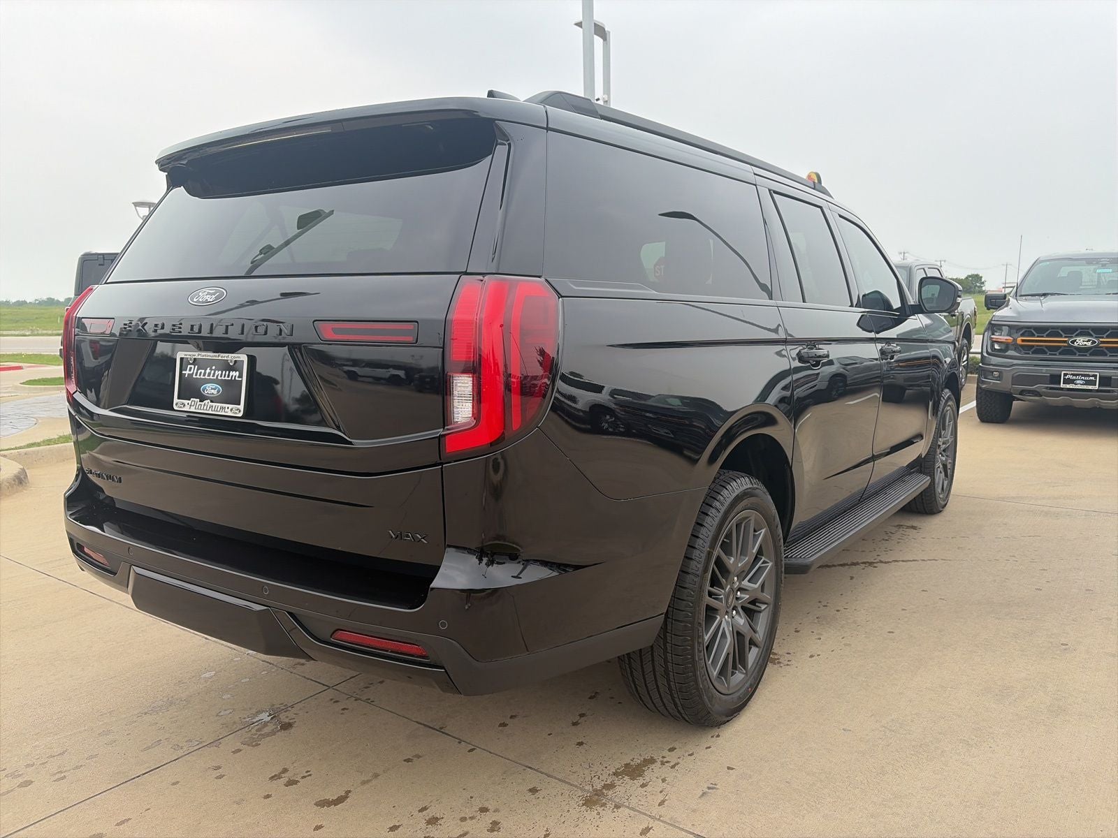 2026 Ford Expedition Max Platinum