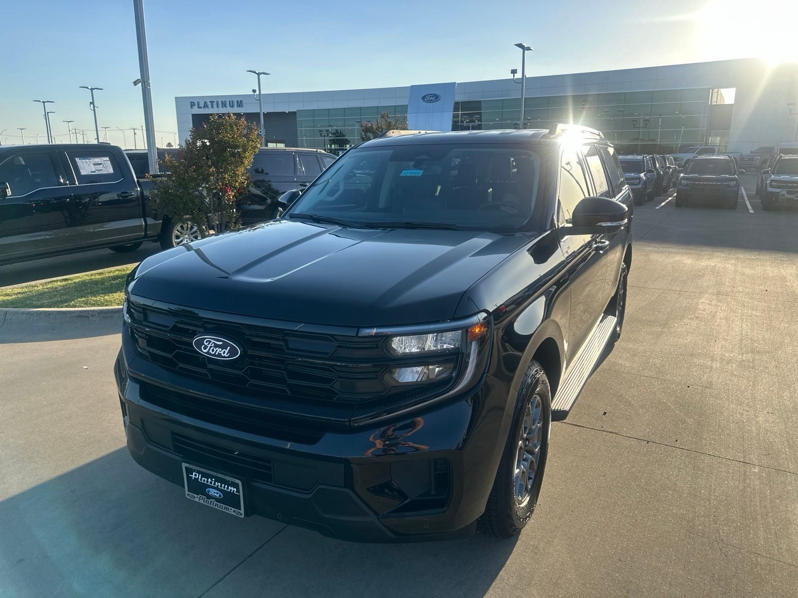 2027 Ford Expedition Active
