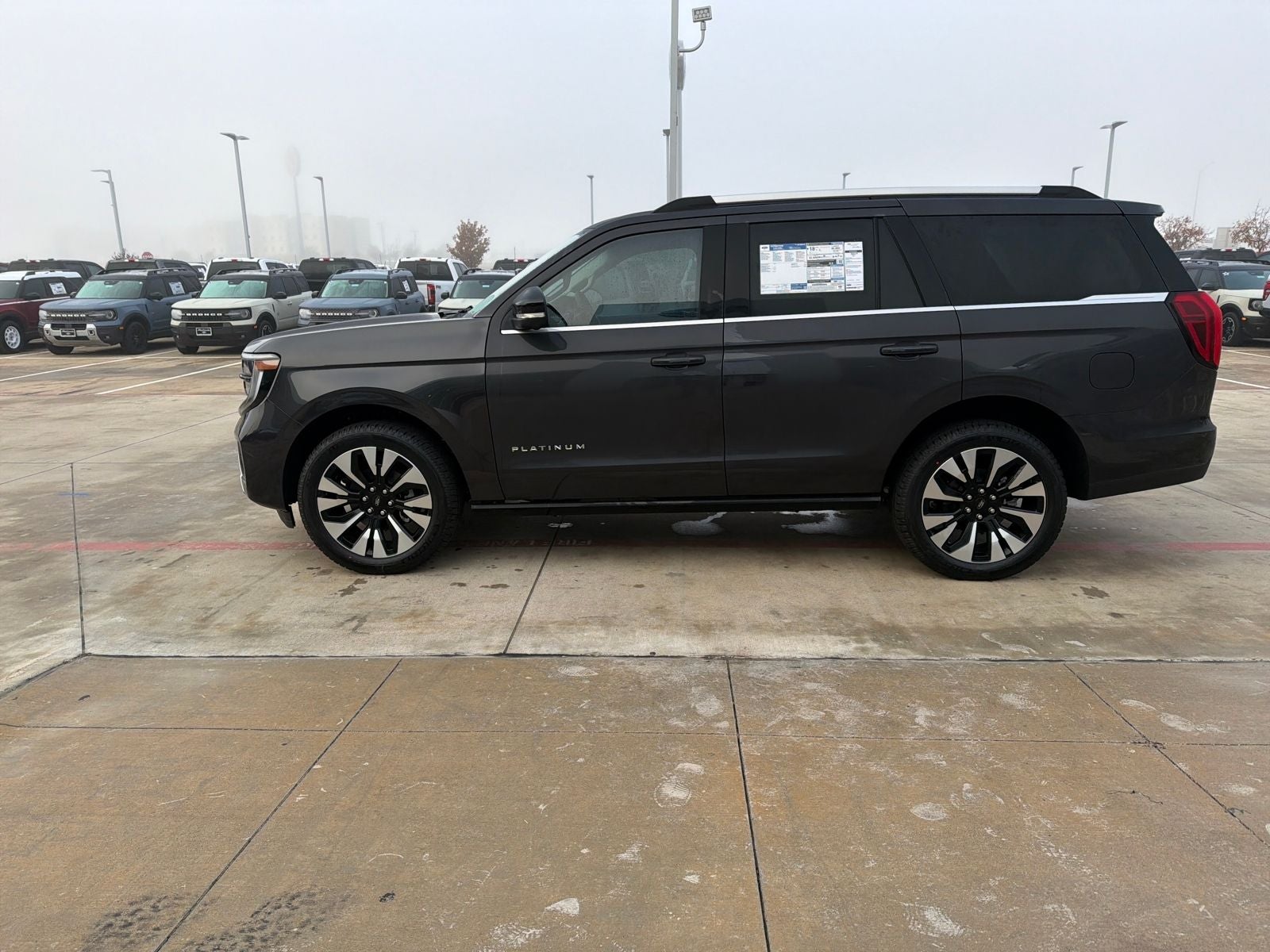 2025 Ford Expedition Platinum