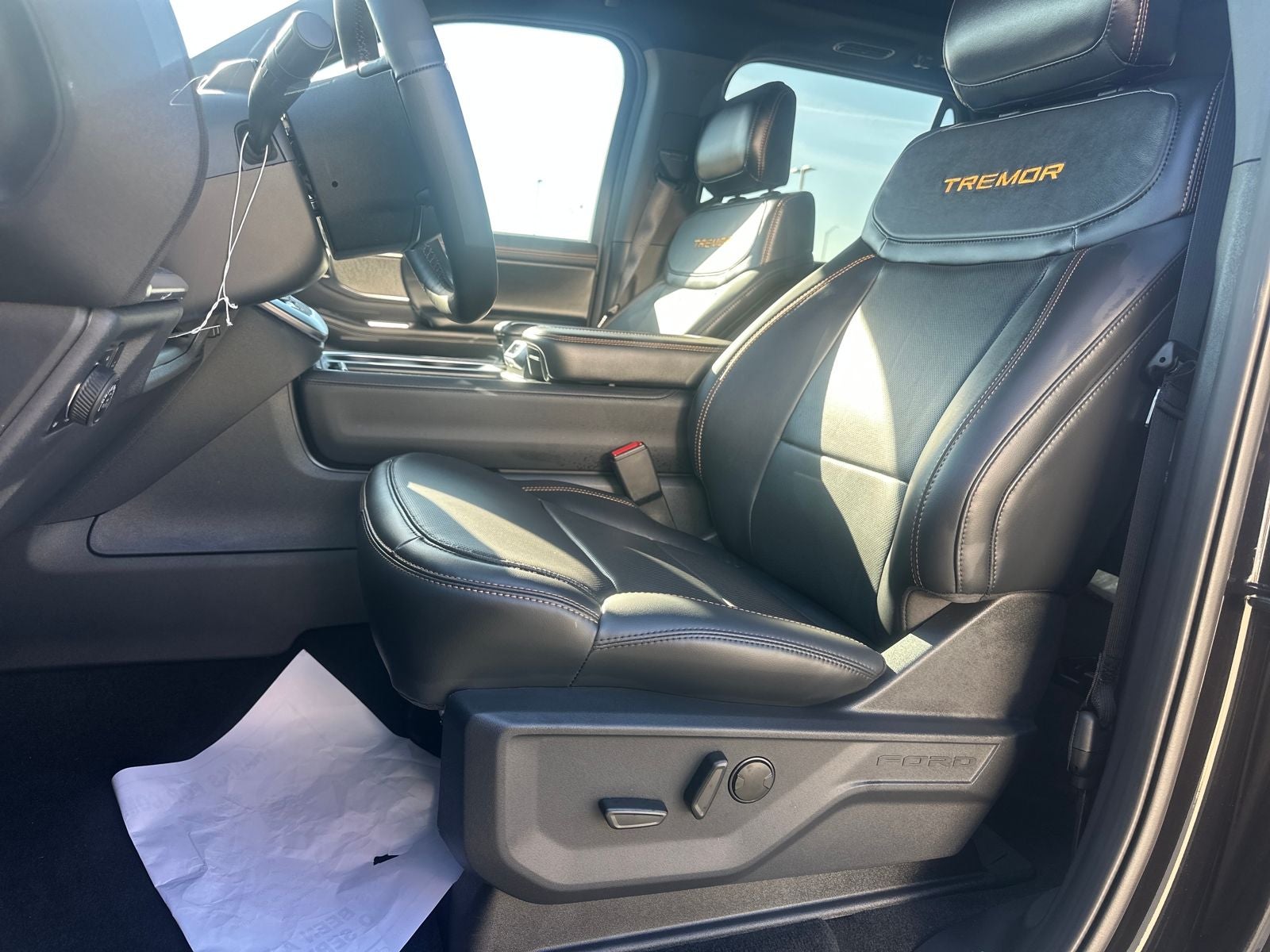 2025 Ford Expedition Tremor