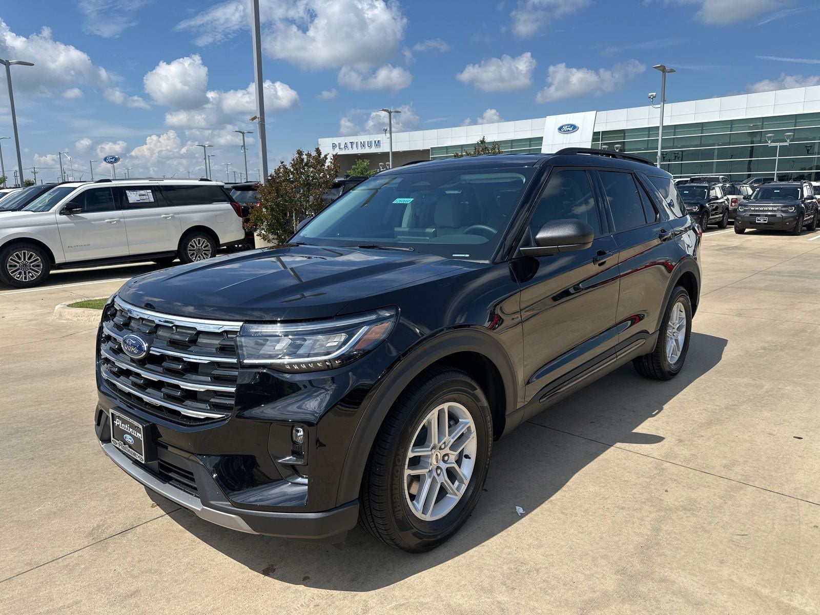 2026 Ford Explorer's photo