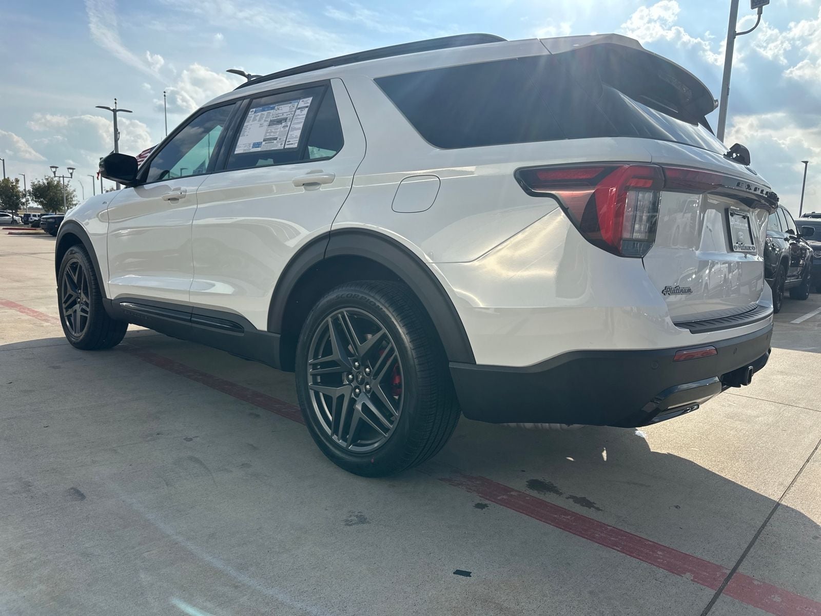 2026 Ford Explorer ST-Line