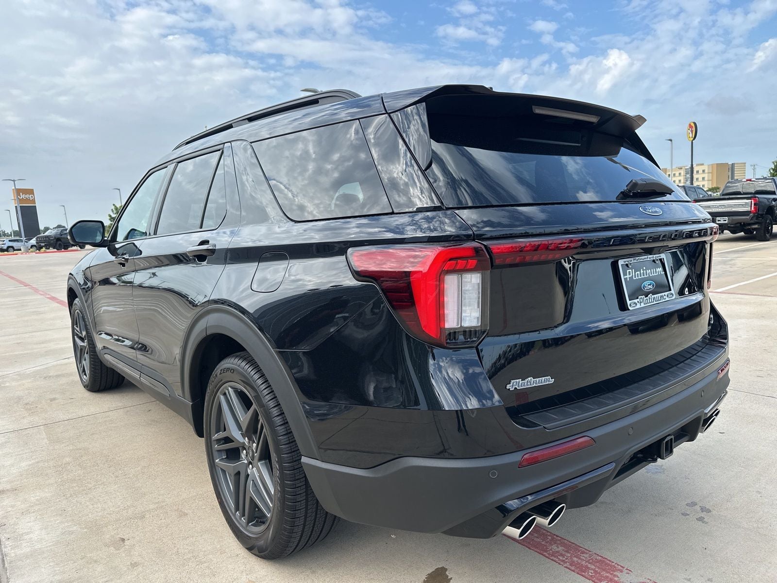 2025 Ford Explorer ST