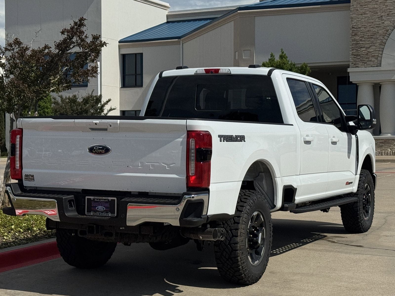 2026 Ford F-250SD Lariat