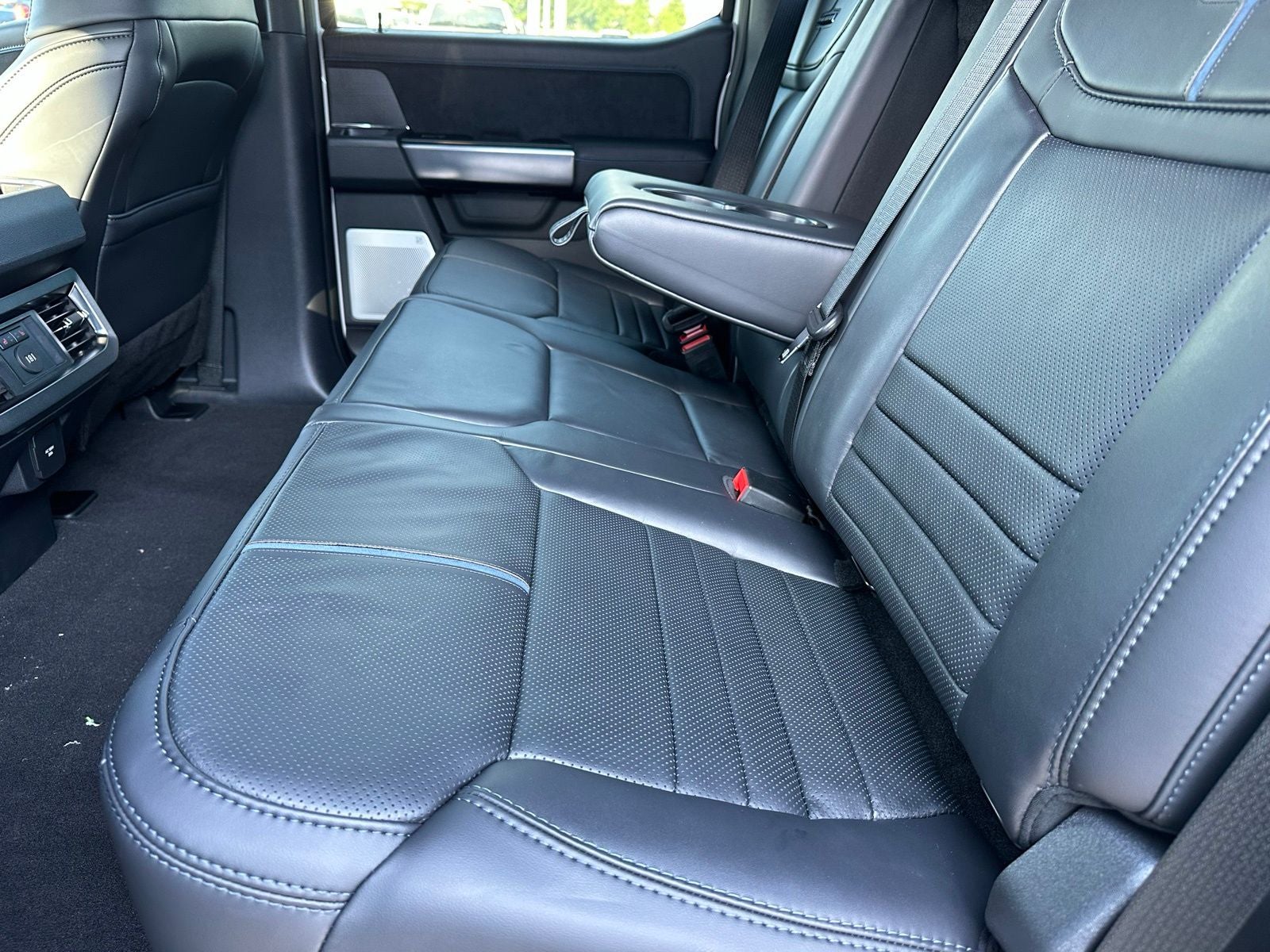 2025 Ford F-250SD Platinum