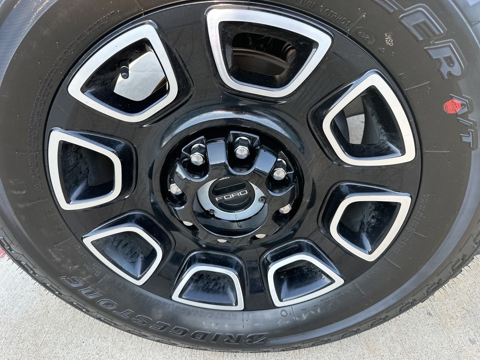 2025 Ford F-250SD Platinum