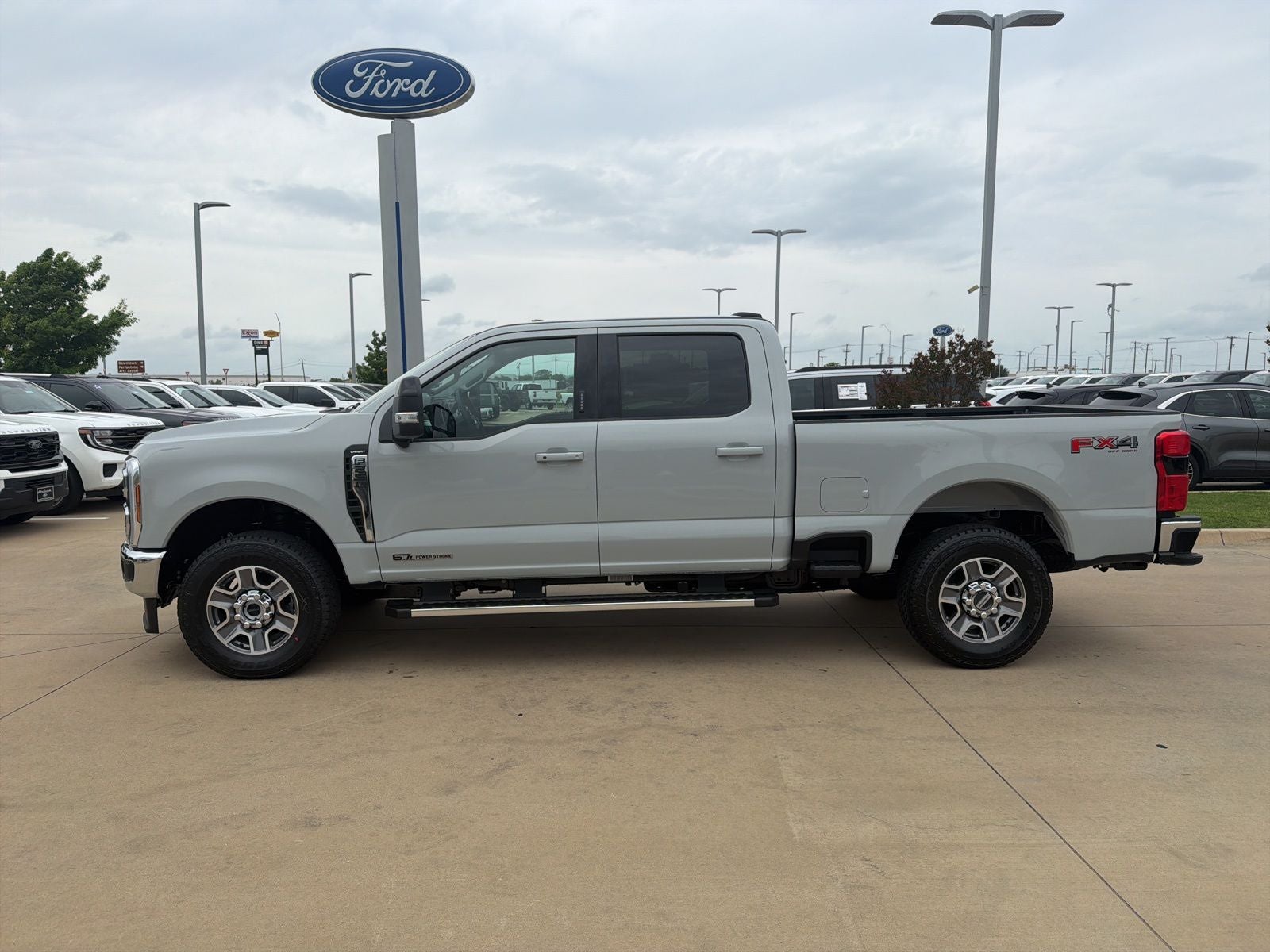 2026 Ford F-250SD Lariat