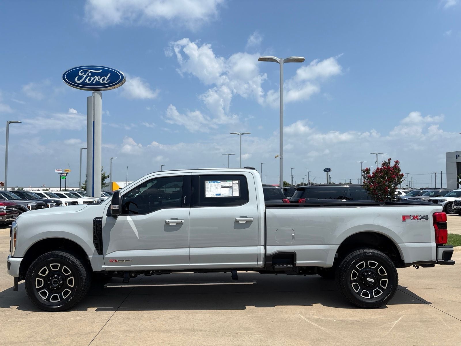 2026 Ford F-350SD Platinum