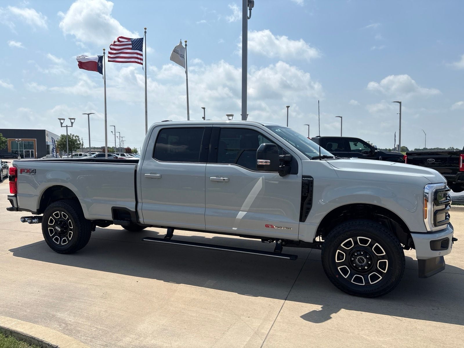 2026 Ford F-350SD Platinum