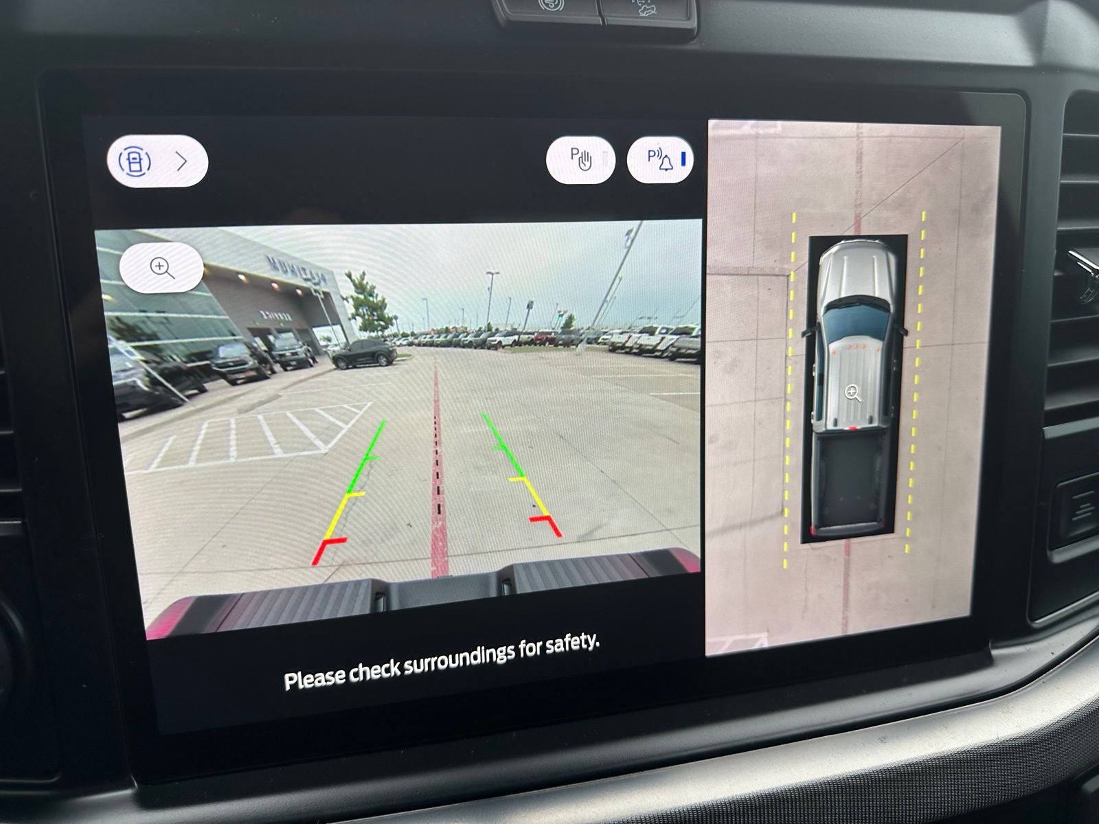 2025 Ford F-350SD Platinum