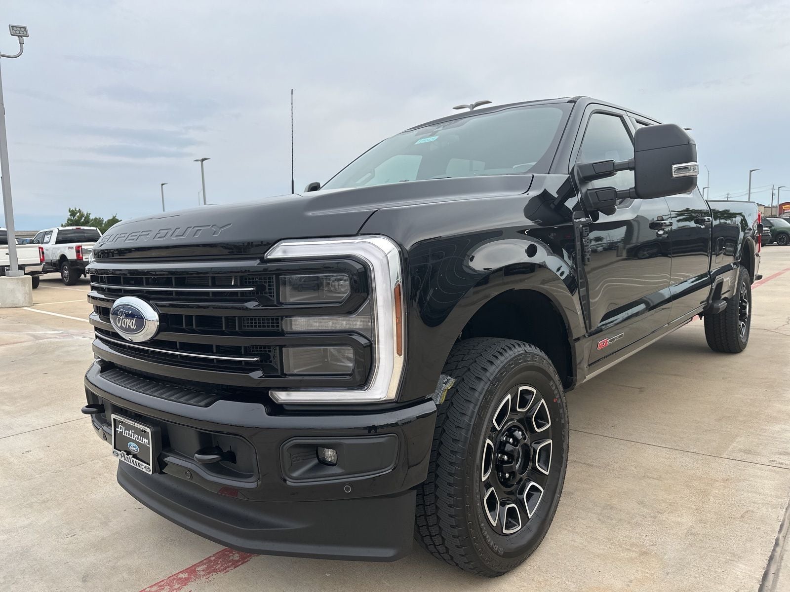 2025 Ford F-350SD Platinum