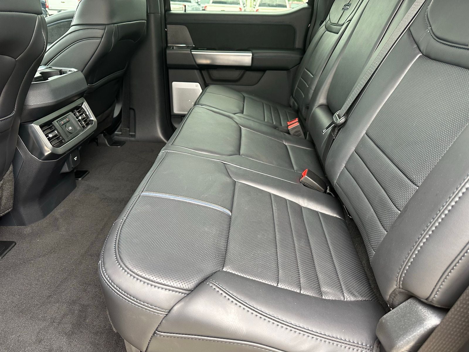 2025 Ford F-350SD Platinum