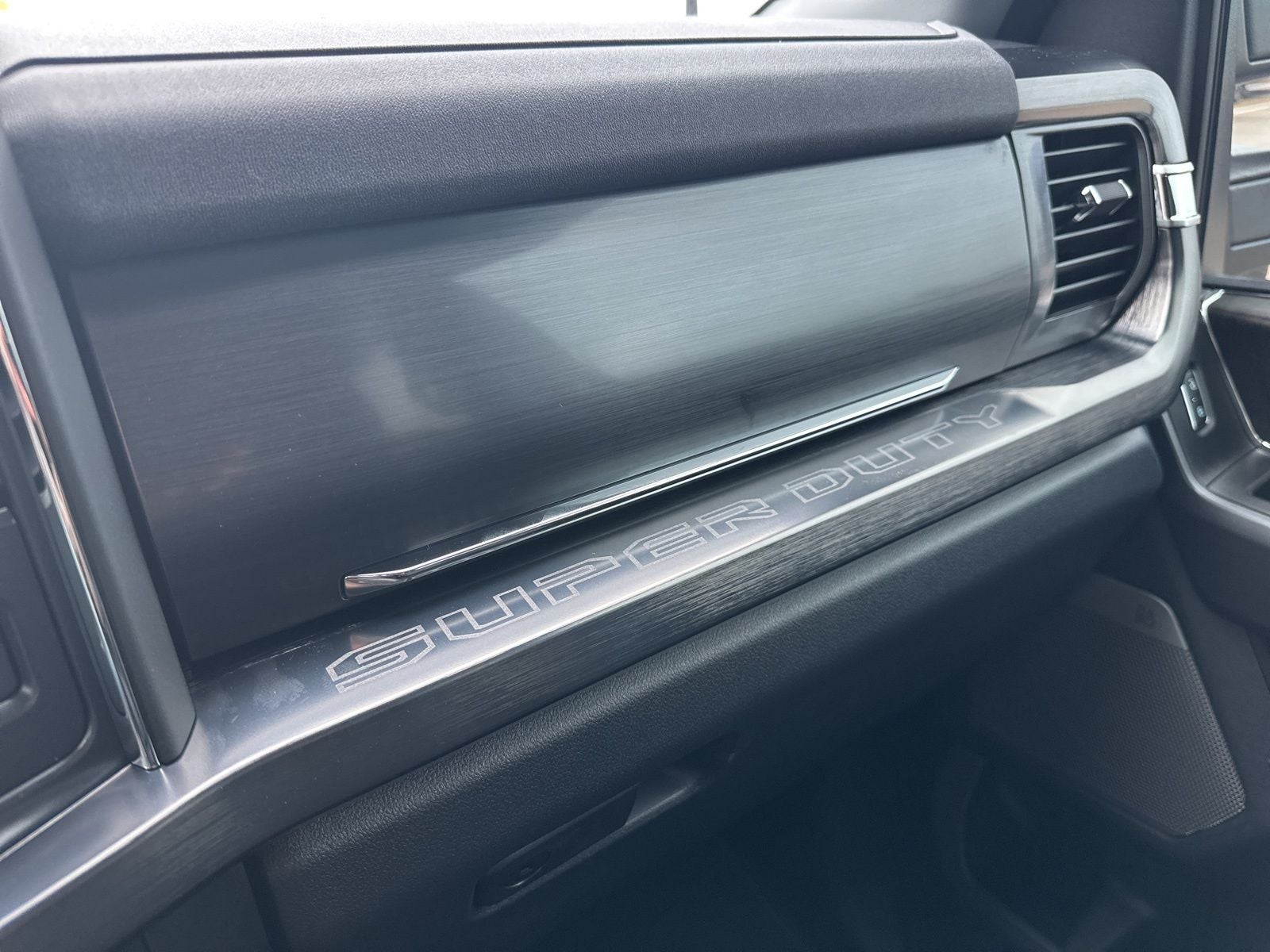 2025 Ford F-350SD Lariat