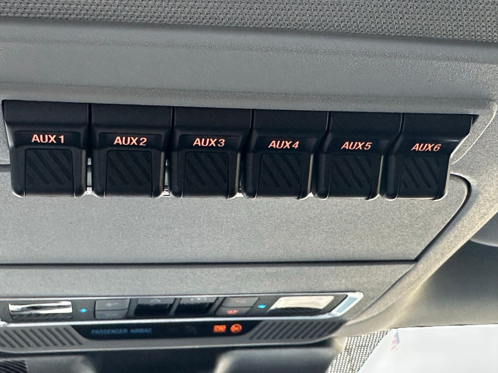 2025 Ford F-350SD Lariat