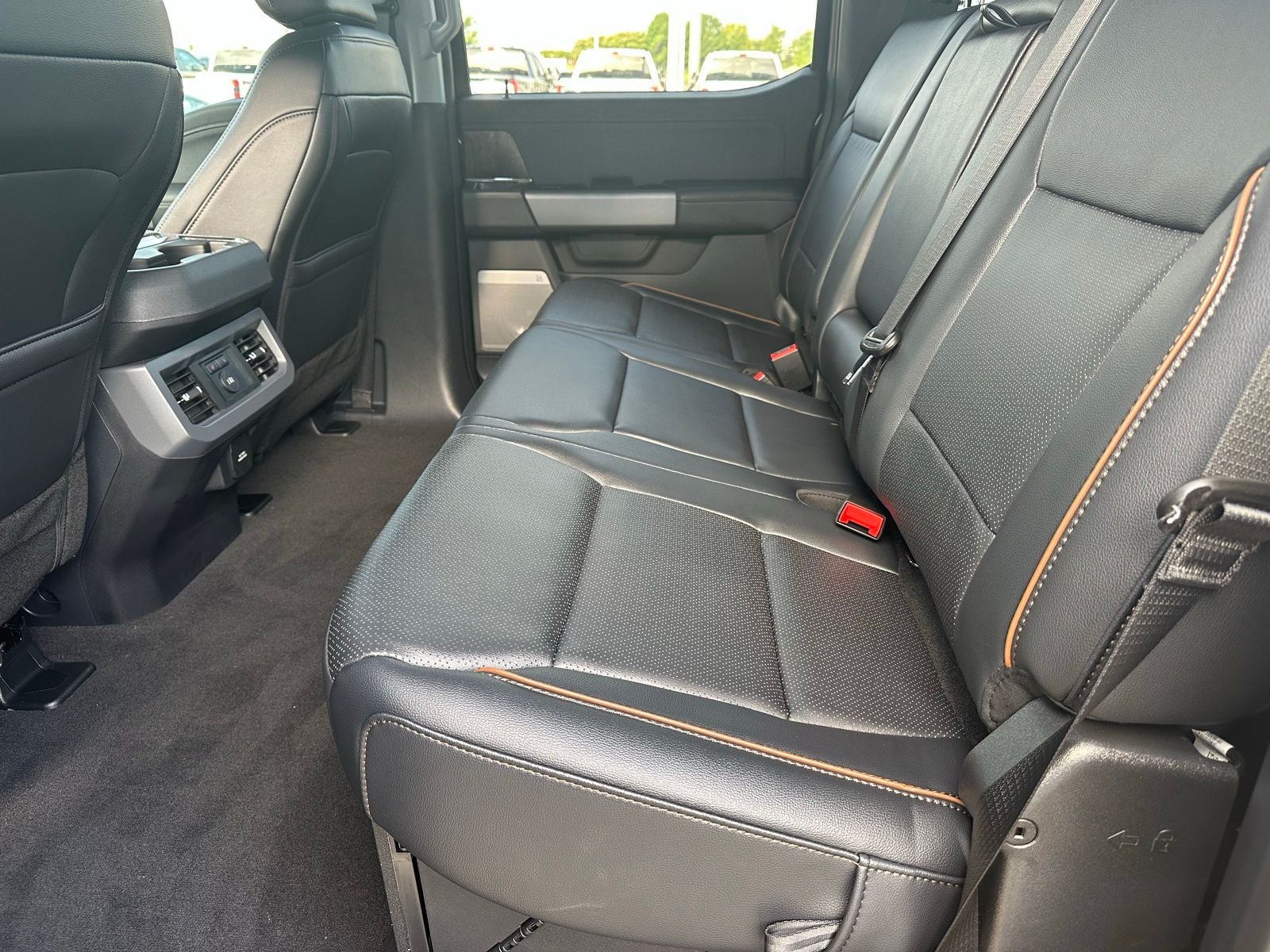 2025 Ford F-350SD Lariat