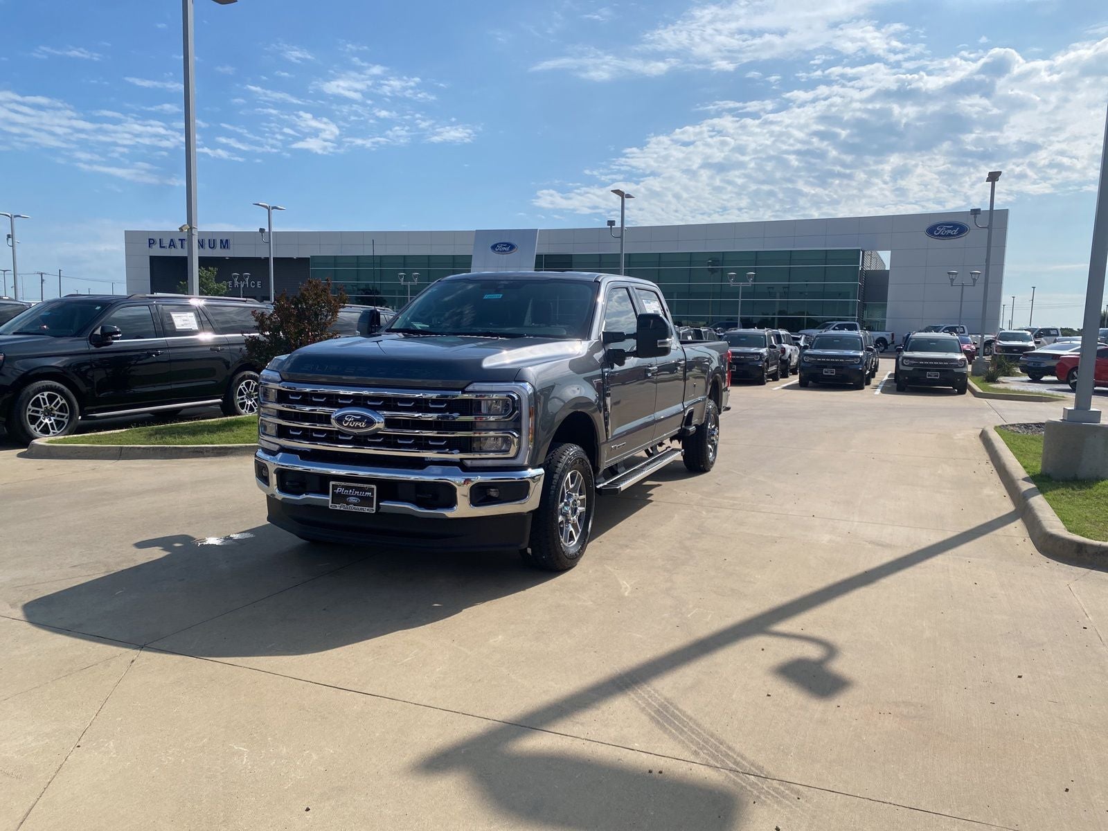2026 Ford F-350SD Lariat