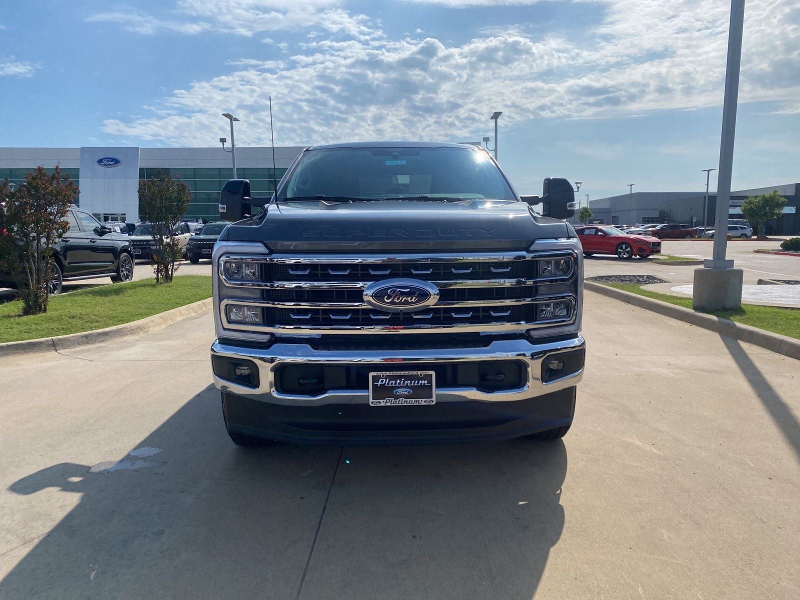 2026 Ford F-350SD Lariat